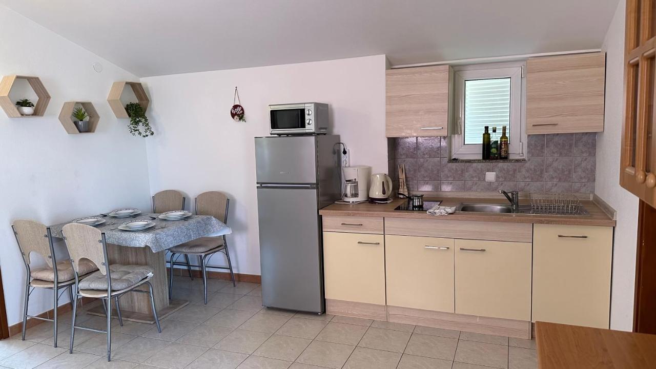 Apartment Murva Premantura Exterior foto