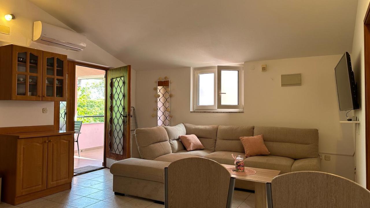 Apartment Murva Premantura Exterior foto
